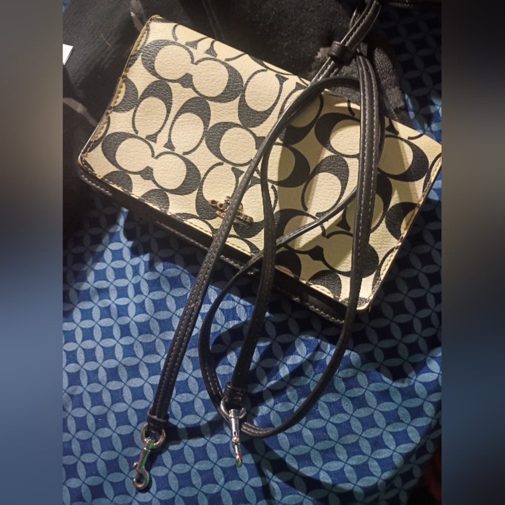Coach Chalk and Black Signature Crossbody Wallet